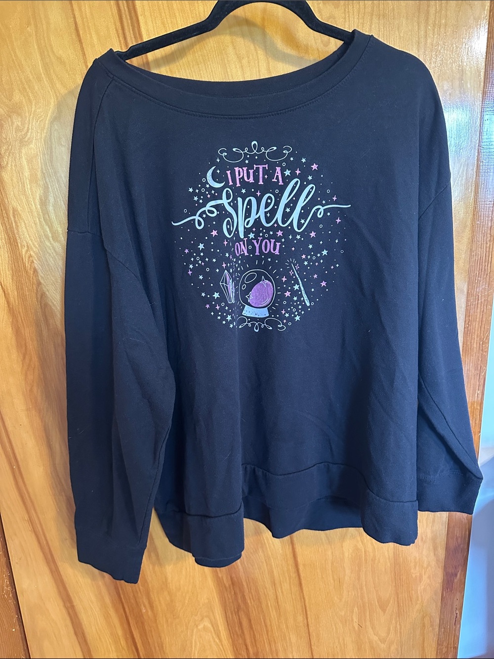 Way To Celebrate Halloween Witch Crewneck